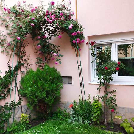 Apartman Medrese SJJ Exterior foto